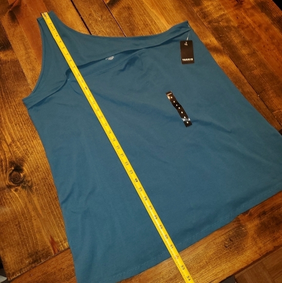 Torrid blue one shoulder cutout tanktop NEW Size 4, 4X - Picture 7 of 13